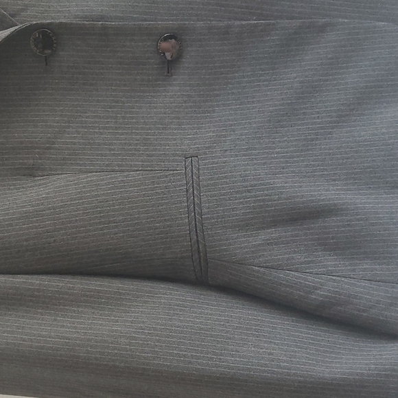 Tahari Arthur S. Levine skirt suit, charcoal gray pinstripe - Picture 2 of 9